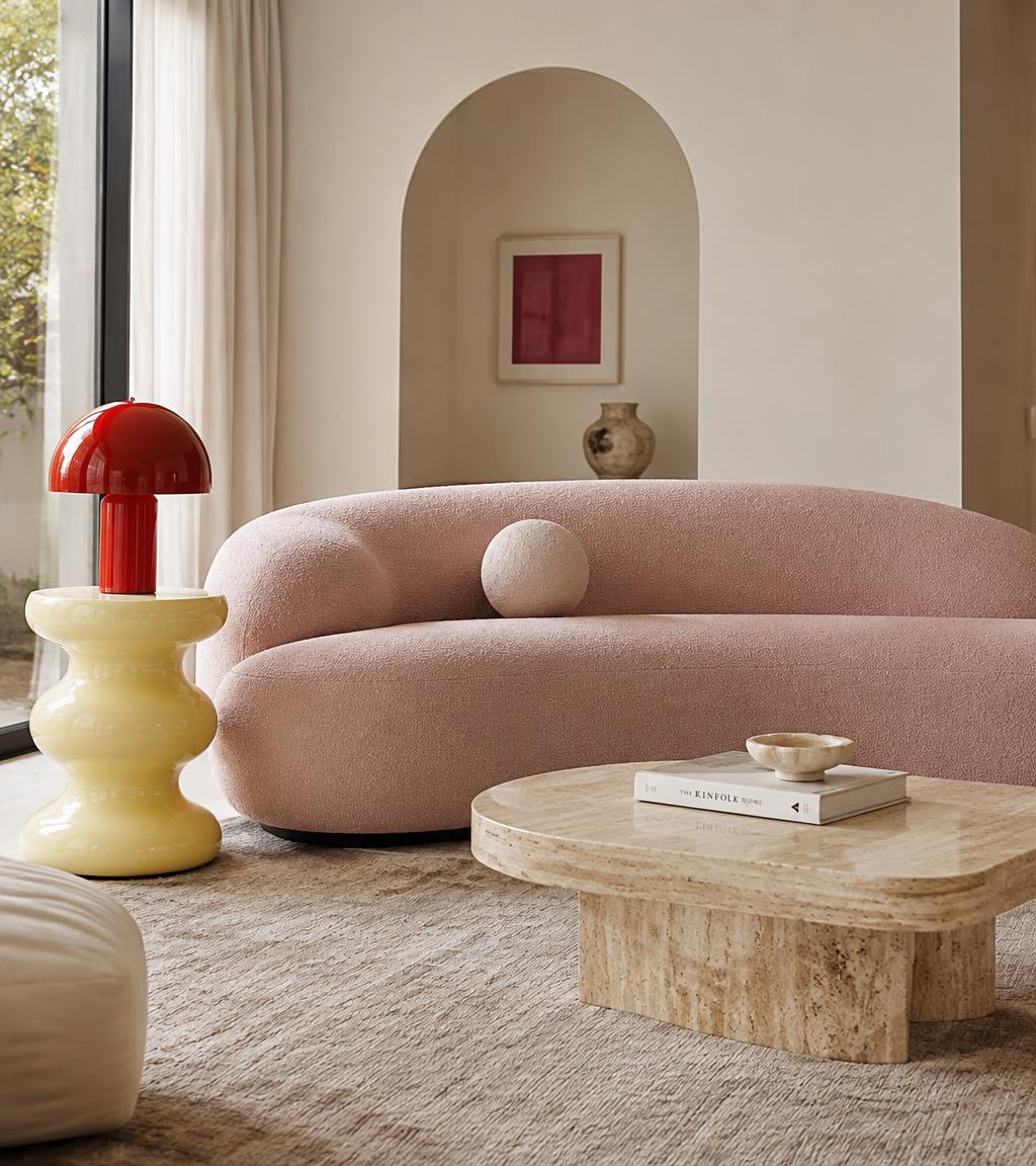 Sala moderna com sofá rosa